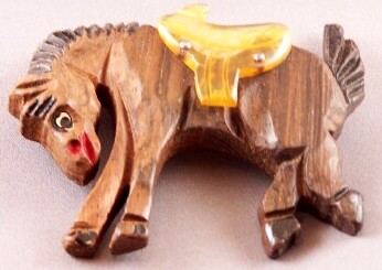 BP150 wood bucking bronco pin